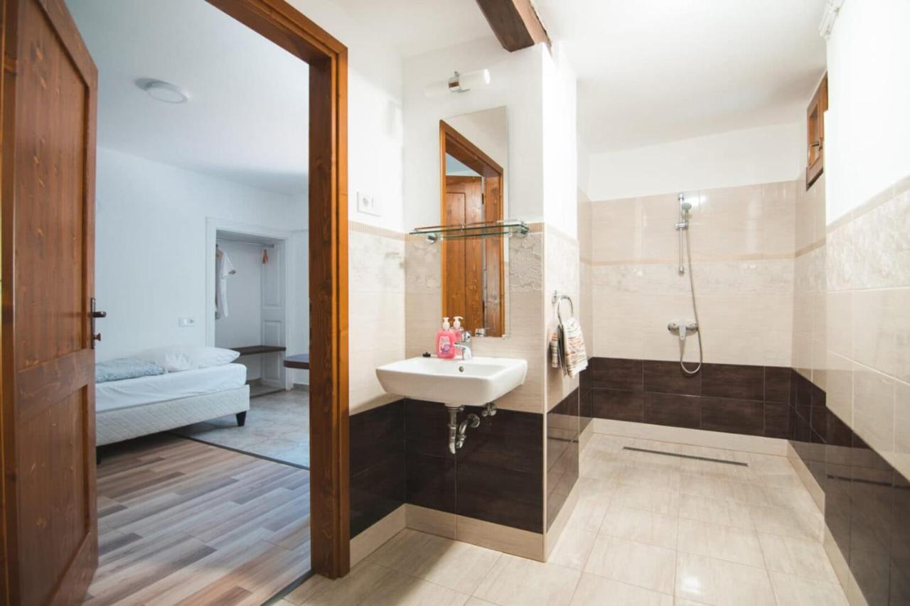 Natura Panzio&Apartmanhaz Orfű 외부 사진