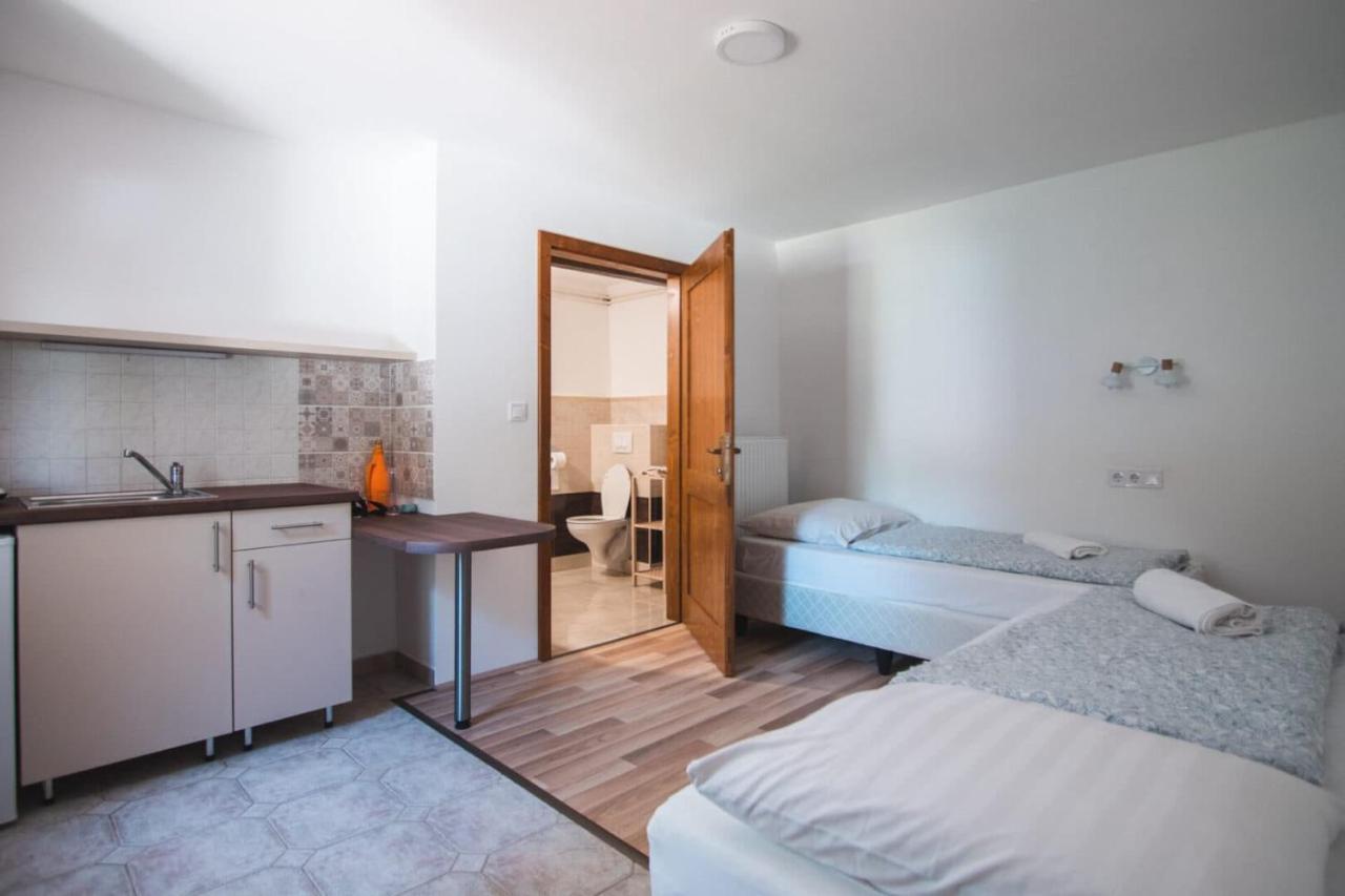 Natura Panzio&Apartmanhaz Orfű 외부 사진